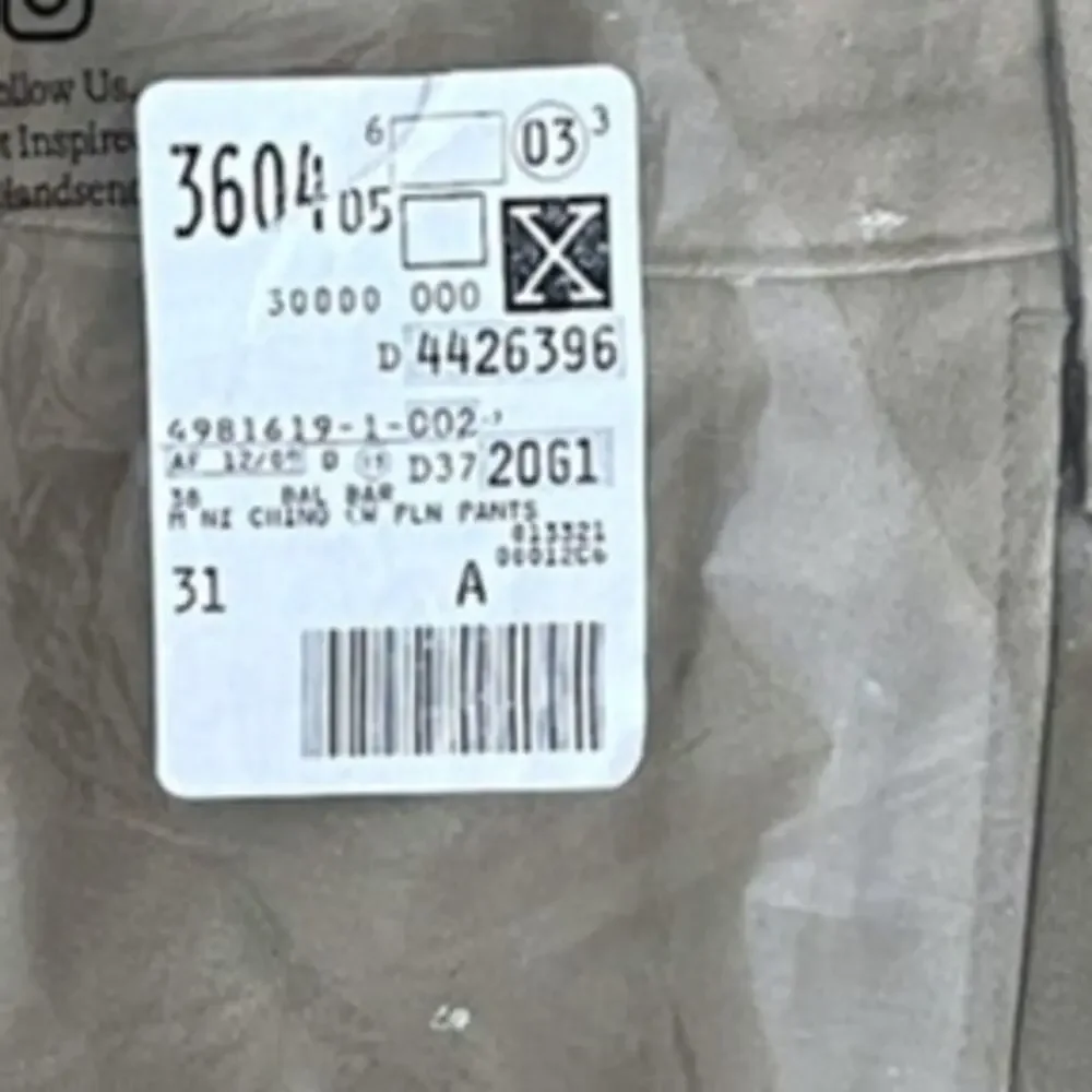 36 Lands End NWT plain chino pants 36